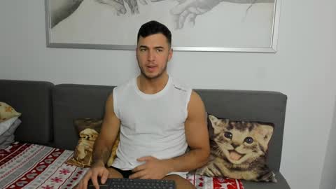 Snapshot of paulblack021 chatting on December 7, 7:27 pm paulblack021 online show from December 7, 7:27 pm
