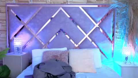 paulette_dupont_ online show from July 19, 3:20 am