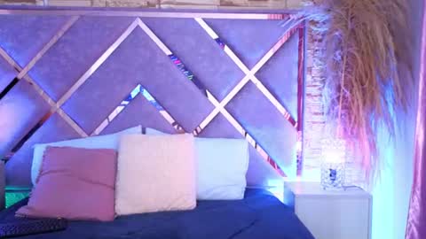 paulette_dupont_ online show from July 2, 2:42 am