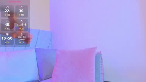 paulina  online show from March 8, 3:27 pm