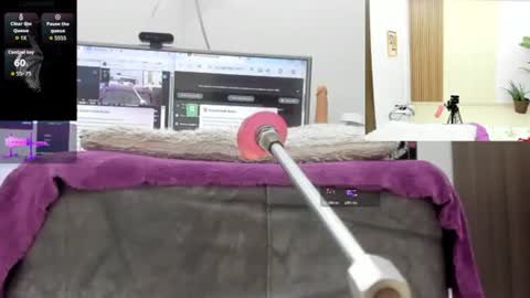 Paulina Davis  online show from June 28, 12:39 am