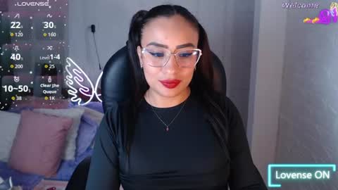 paulina online show from July 2, 5:51 pm