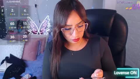 paulina online show from June 19, 5:41 pm