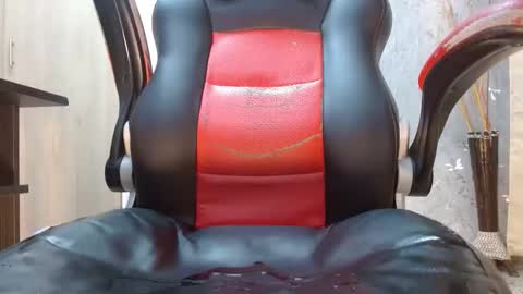 Paulina Rubio online show from February 11, 7:50 pm