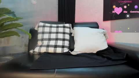 PaulinaSaennz online show from February 15, 1:43 pm