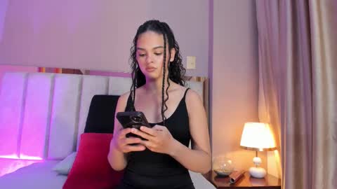 Paulina Saint online show from March 13, 12:47 am