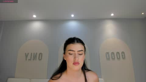 Paulina Santos  online show from April 22, 7:21 pm