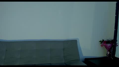 Snapshot of pauline_rouge chatting on September 27, 9:12 pm Pauline online show from September 27, 9:12 pm