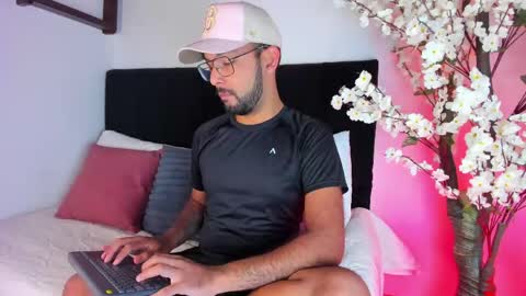 Paulo Da Silva online show from May 2, 12:11 pm
