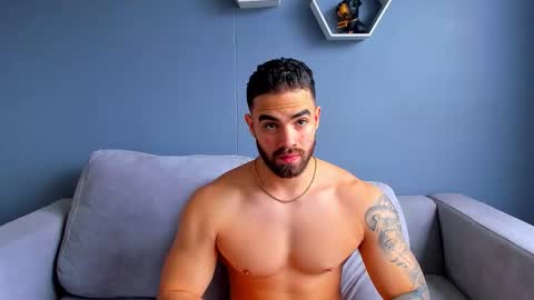 Snapshot of paulphoenix_ chatting on September 16, 8:23 pm Paul Phoenix online show from September 16, 8:23 pm