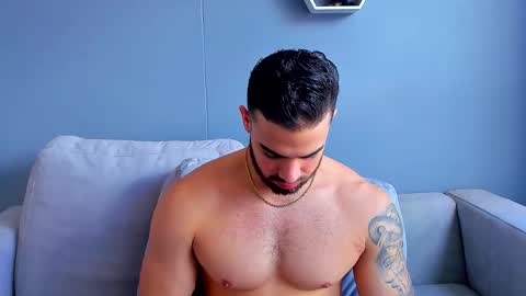 Snapshot of paulphoenix_ chatting on October 14, 6:55 pm Paul Phoenix online show from October 14, 6:55 pm