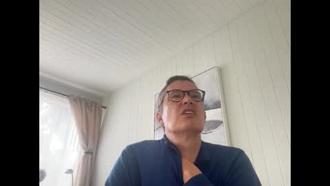 paulwill2377 online show from October 1, 5:34 pm