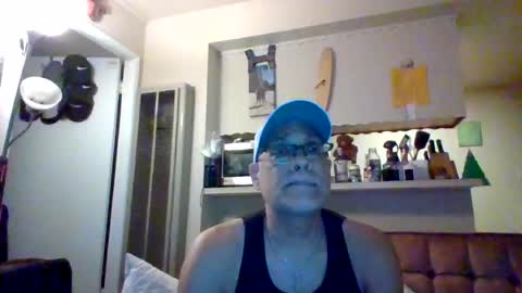 pawgkiller online show from June 19, 2:50 am