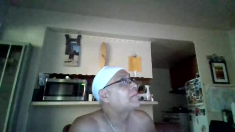 pawgkiller online show from July 4, 12:04 am