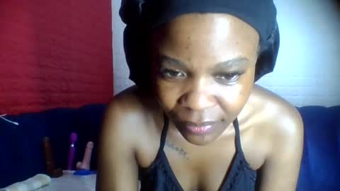 peach_melbah online show from June 18, 9:14 am