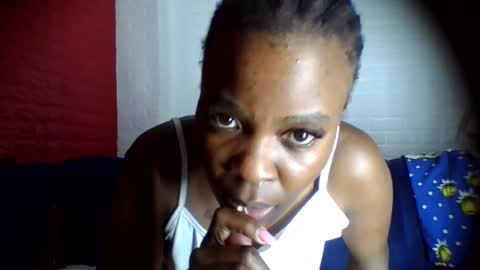 peach_melbah online show from July 9, 3:49 pm
