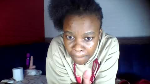 peach_melbah online show from July 23, 1:58 am