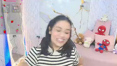 peachy_tay online show from July 1, 11:41 am