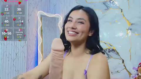 peachy_tay online show from June 24, 12:01 pm