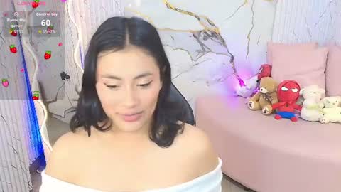 peachy_tay online show from June 25, 11:37 am