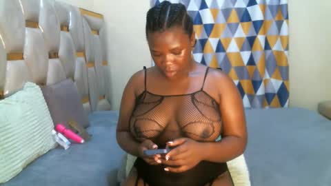 Peachy online show from May 2, 6:19 am