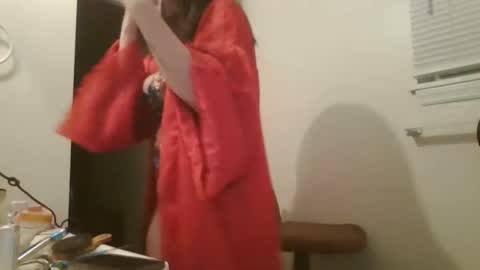 peachyhoneydrip online show from April 19, 4:13 am