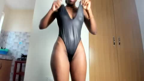peachy online show from August 4, 12:34 pm