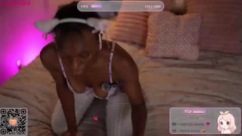 peachypeachgirl online show from October 16, 4:39 pm