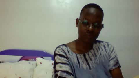 peacockxx online show from April 7, 5:42 am