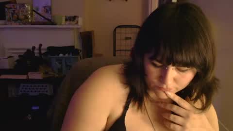 peakobunny online show from November 27, 1:57 am