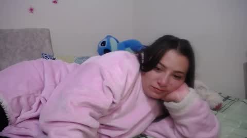 Pearl online show from February 12, 4:16 am