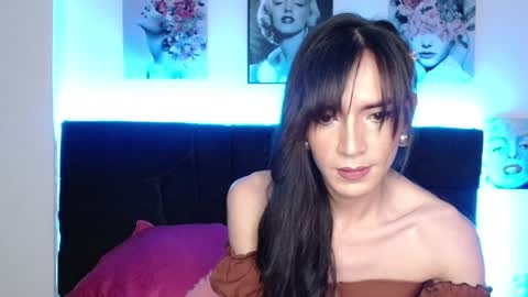 pearlatin online show from January 16, 3:02 am