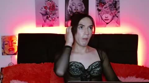 pearlatin online show from March 6, 2:10 am