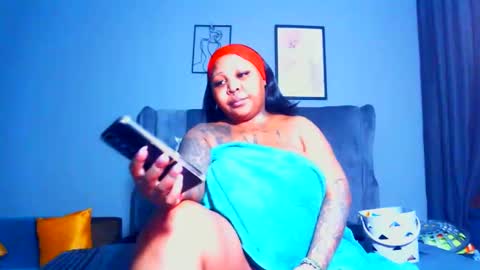 Pearl online show from December 5, 11:23 pm