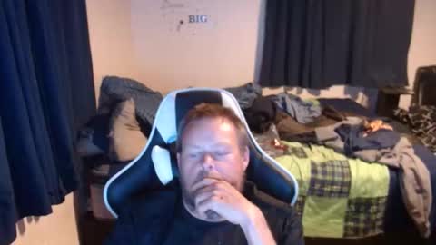 pecker40 online show from December 28, 2:54 am