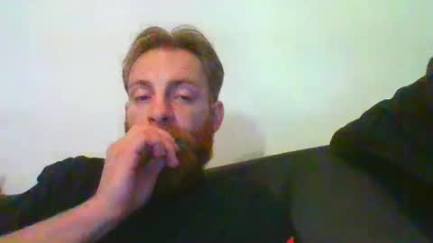 Snapshot of pedro199994 chatting on December 15, 8:36 pm Ginger Dick online show from December 15, 8:36 pm