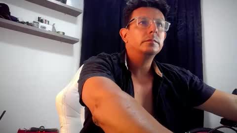 Pedro online show from May 2, 3:56 am