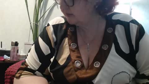 PeggySoft online show from April 19, 6:10 pm