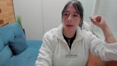 Snapshot of penelope47 chatting on October 21, 7:17 pm Penelope online show from October 21, 7:17 pm