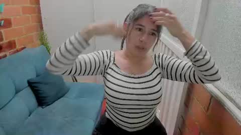 Penelope online show from August 3, 6:47 pm