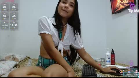 Snapshot of penelope_29 chatting on September 22, 2:37 am penelope_29 online show from September 22, 2:37 am