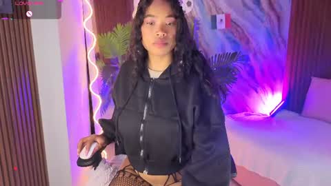 penelope online show from July 3, 5:12 am