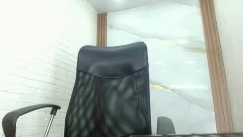 Penelopee Rouse online show from October 25, 12:22 am