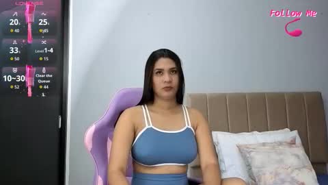 penelophe01 online show from January 9, 10:37 pm