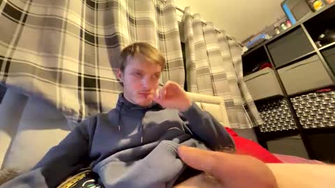 Penguin online show from December 20, 11:01 pm