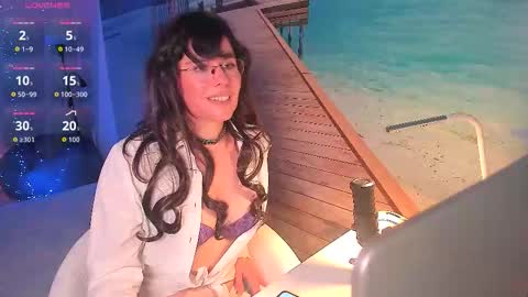 Snapshot of pepina_hot chatting on October 16, 5:56 pm pepina_hot online show from October 16, 5:56 pm