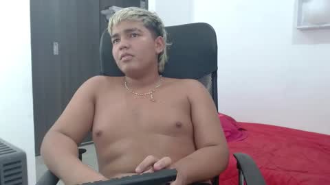 Snapshot of percibal_junior1 chatting on January 22, 10:50 am percibal_junior1 online show from January 22, 10:50 am