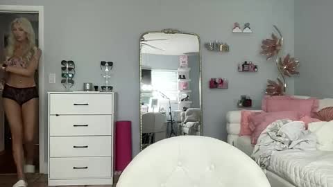 chainey online show from May 3, 8:48 pm