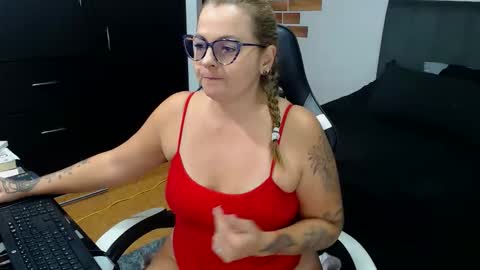 goloza online show from November 24, 2:32 am