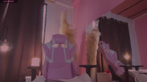 Marie online show from July 6, 12:02 pm